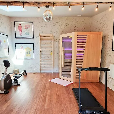 House And Playful Barn Сasa de vacaciones Verrieres (Vienne)