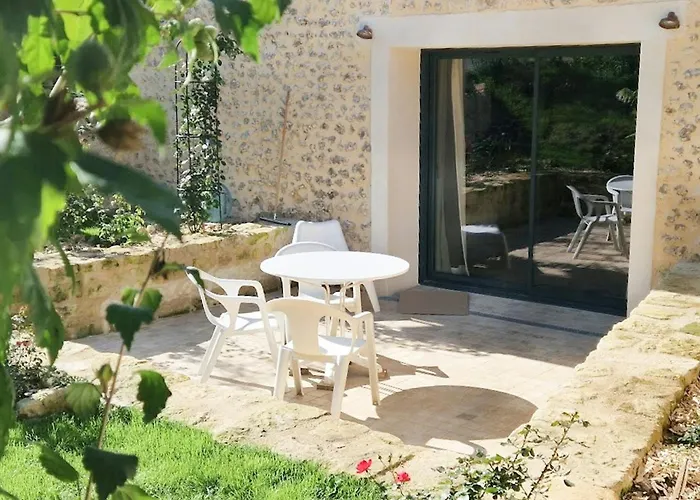 House And Playful Barn بيت للعطل Verrieres (Vienne)